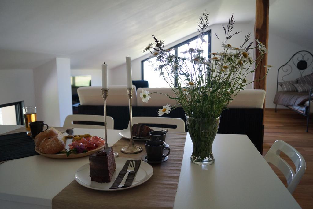 Apartments Lom Most na Soči Habitación foto